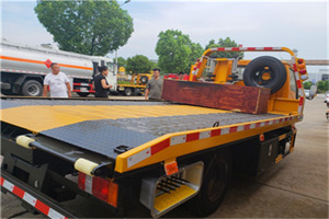 牧野区附近拖车电话号码服务